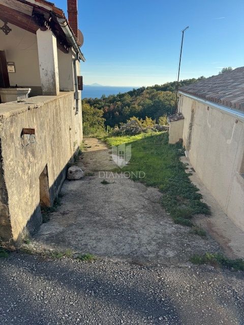 CASA IN PIETRA CON VISTA PANORAMICA SUL MARE