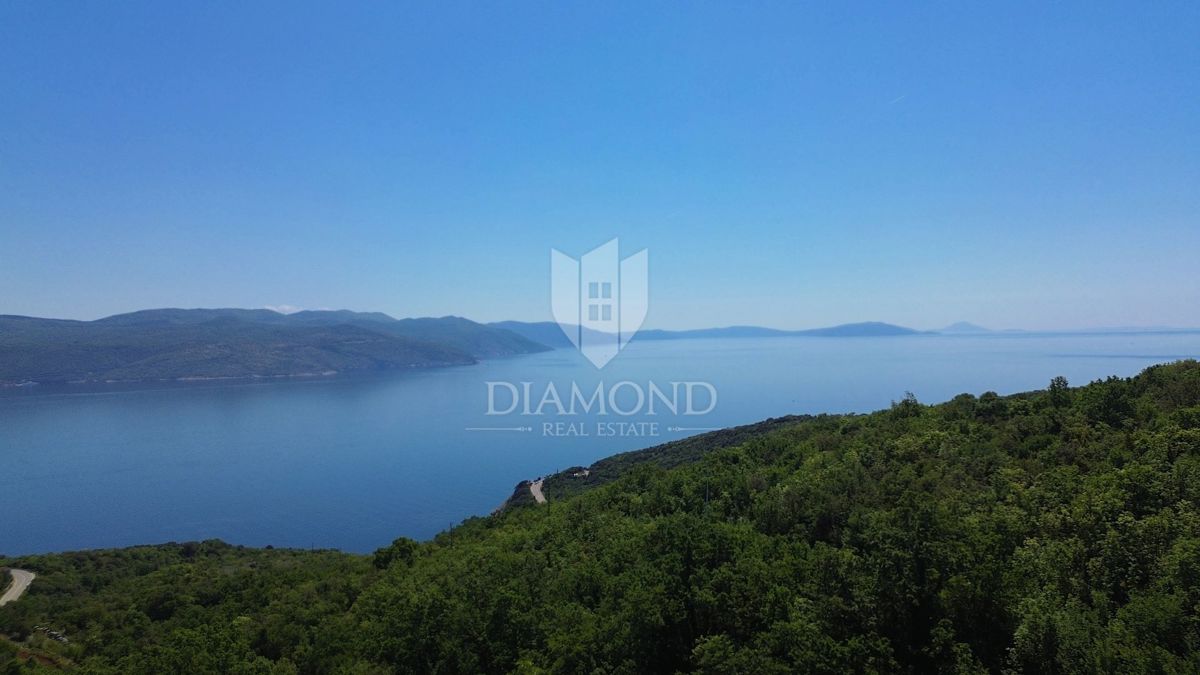 CASA IN PIETRA CON VISTA PANORAMICA SUL MARE