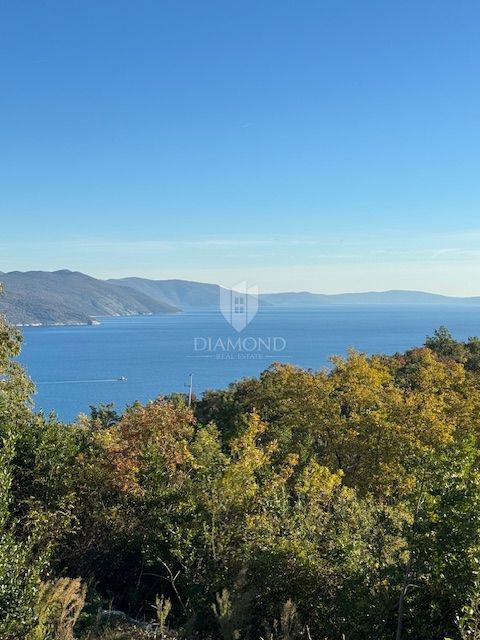 CASA IN PIETRA CON VISTA PANORAMICA SUL MARE