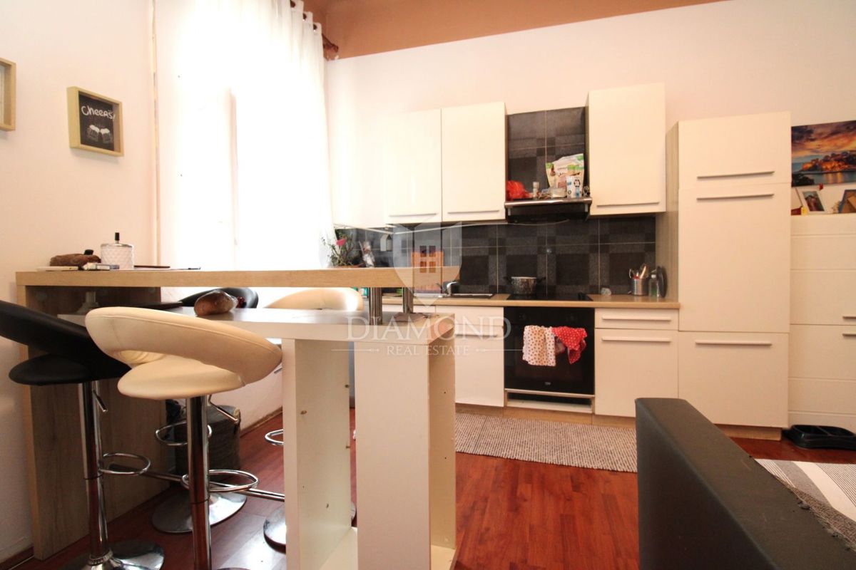 Appartamento Centar, Rijeka, 79m2