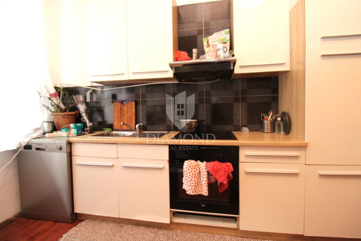 Appartamento Centar, Rijeka, 79m2