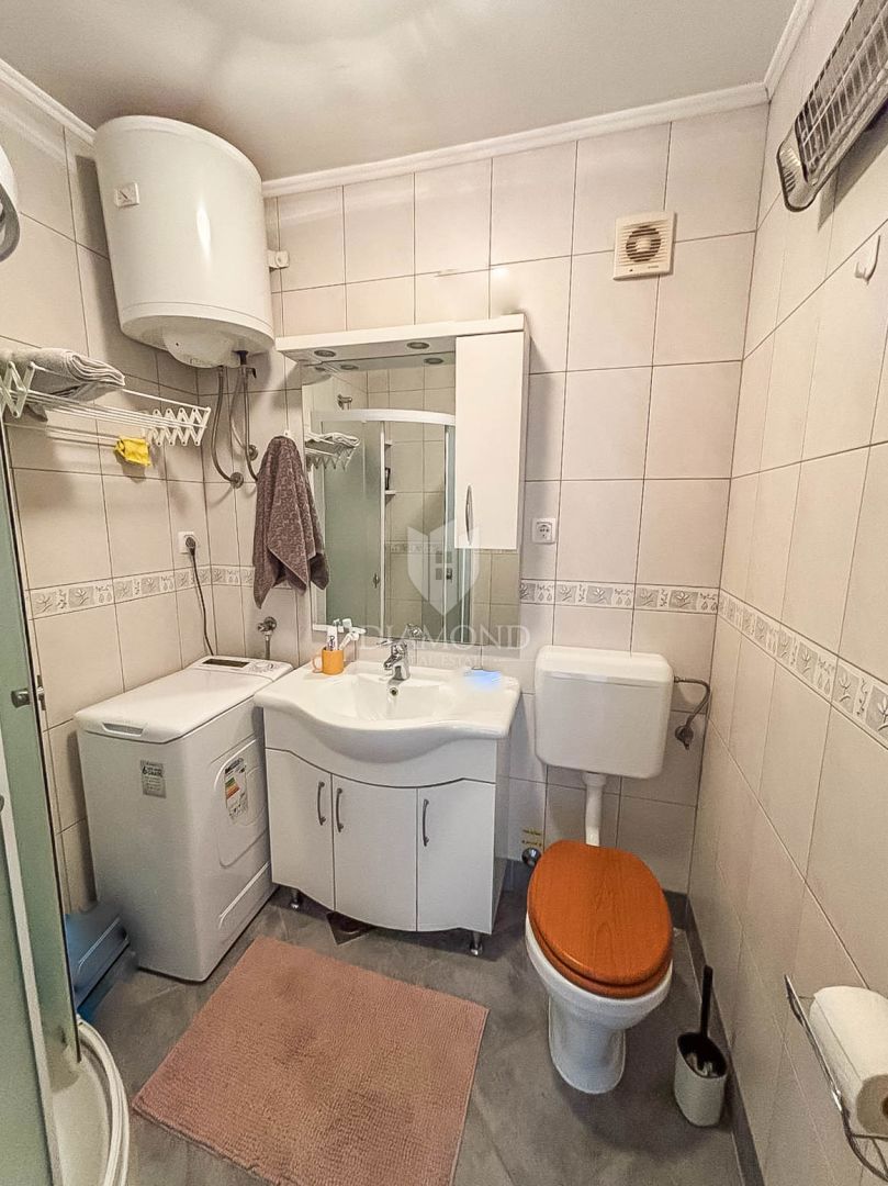 Cittanova, dintorni,  appartamento luminoso a soli 300 metri dal mare!