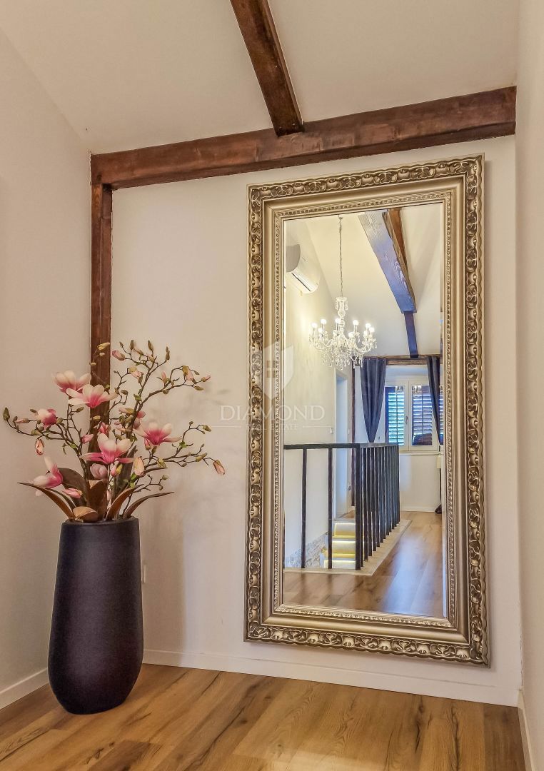 Zona di Umago, casa ristrutturata a 750 m dal mare!