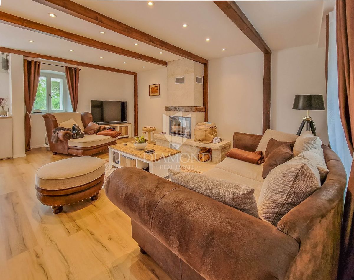 Zona di Umago, casa ristrutturata a 750 m dal mare!