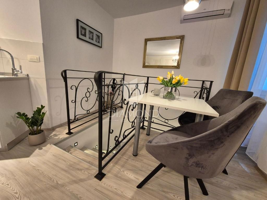 Rovigno, centro città, monolocale romantico a pochi passi dalla chiesa