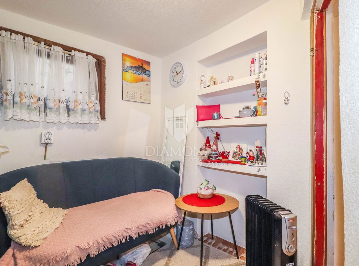 Rovigno, metà casa nel centro storico 