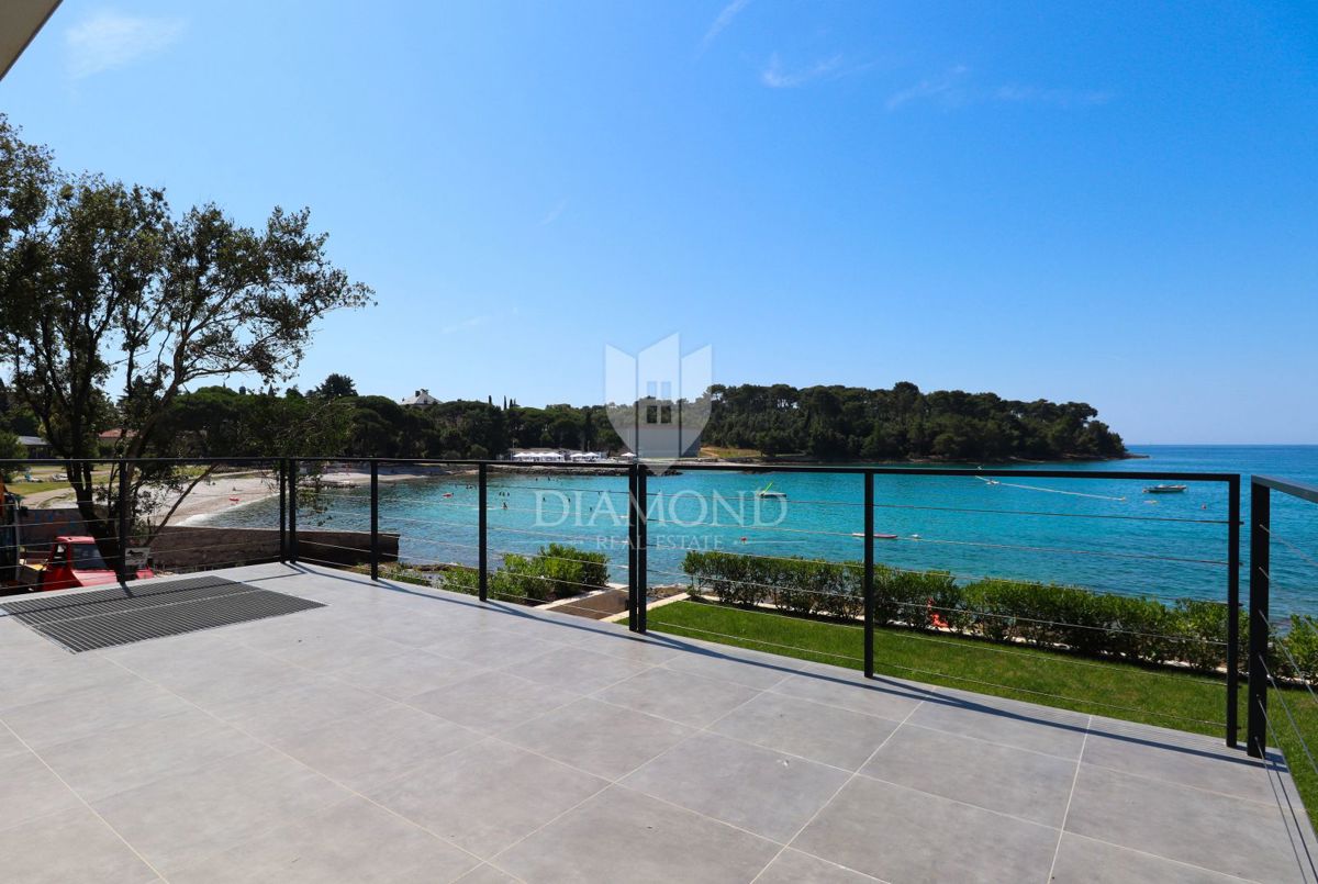 Rovigno, appartamento di lusso in posizione unica