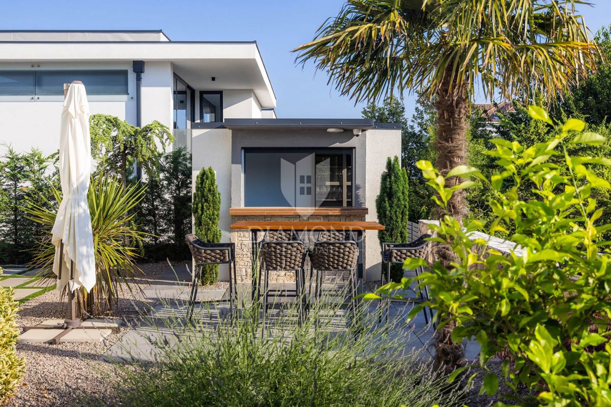 Isola di Krk villa di lusso con vista mare