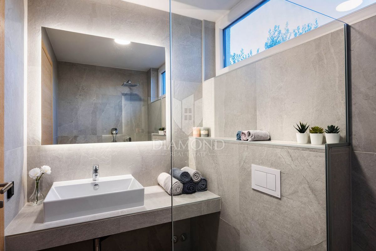 Isola di Krk villa di lusso con vista mare