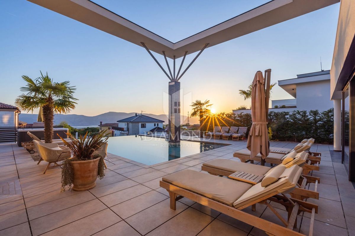 Isola di Krk villa di lusso con vista mare