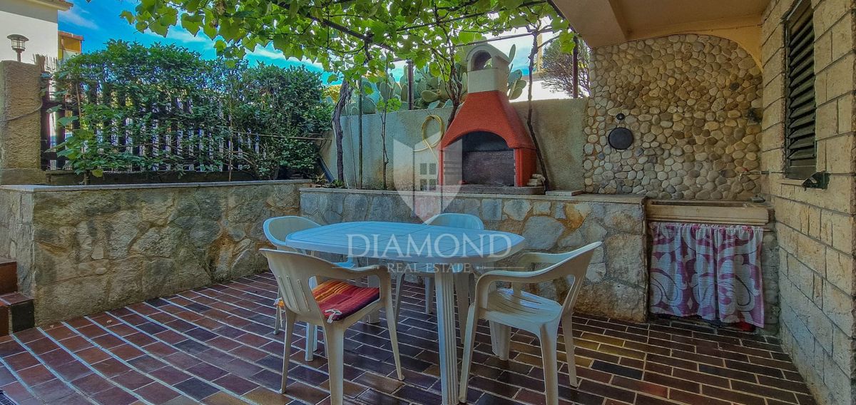 Cittanova, grazioso appartamento al piano terra vicino alla città e al mare!