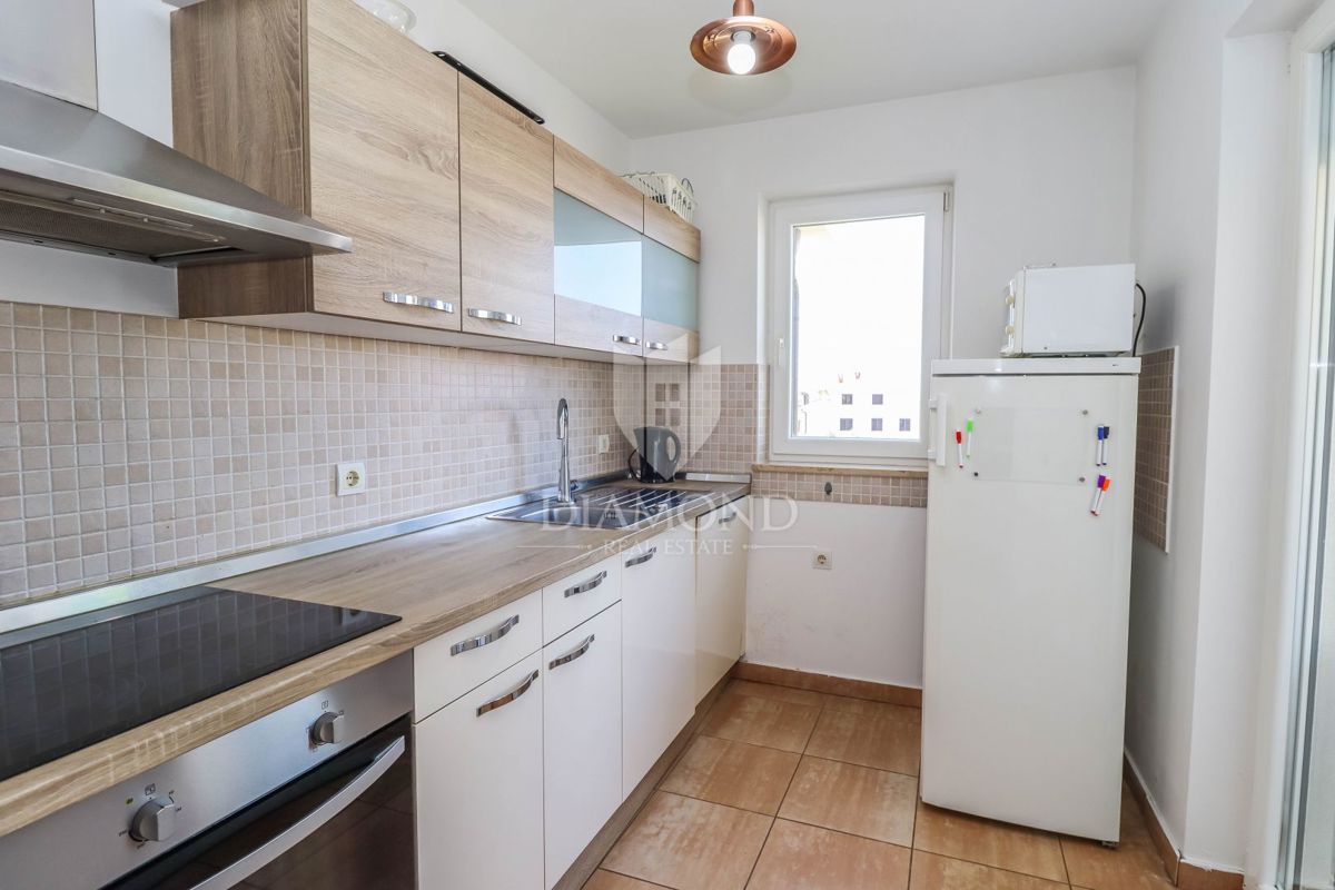 Parenzo, appartamento con giardino e vista mare!