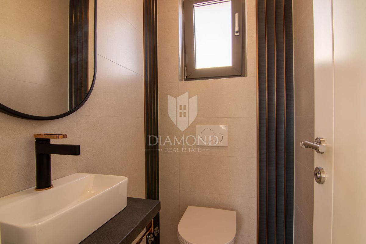 Casa Brzac, Krk, 131m2