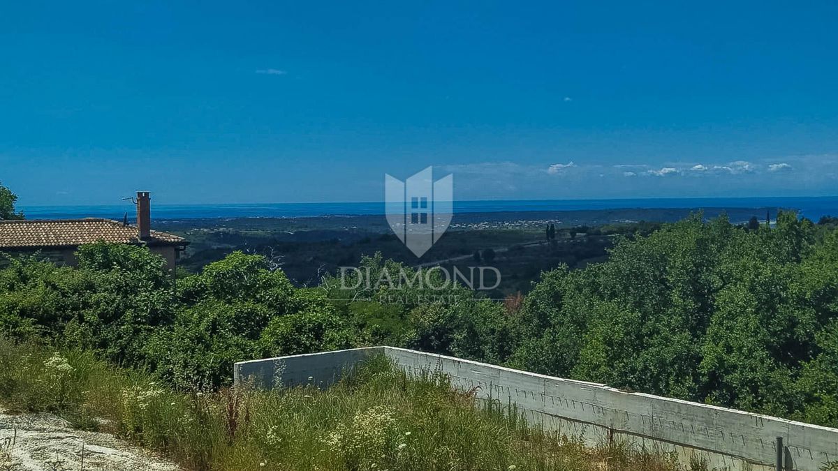 Esclusivo! Momiano, terreno con vista panoramica sul mare!