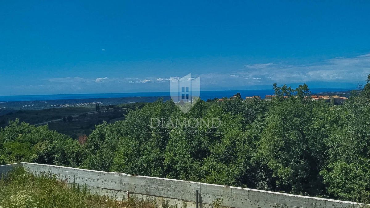 Esclusivo! Momiano, terreno con vista panoramica sul mare!