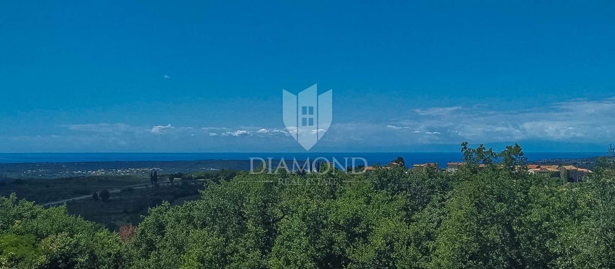 Esclusivo! Momiano, terreno con vista panoramica sul mare!