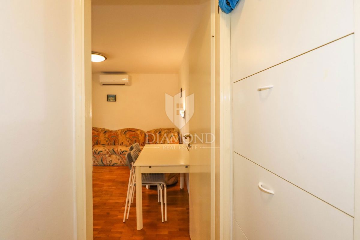 Rovigno, appartamento, parcheggio, ripostiglio!
