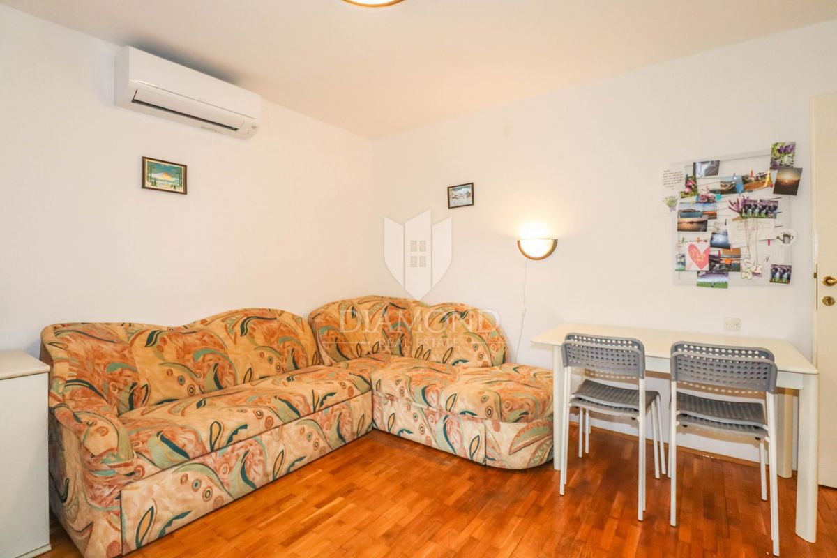 Rovigno, appartamento, parcheggio, ripostiglio!