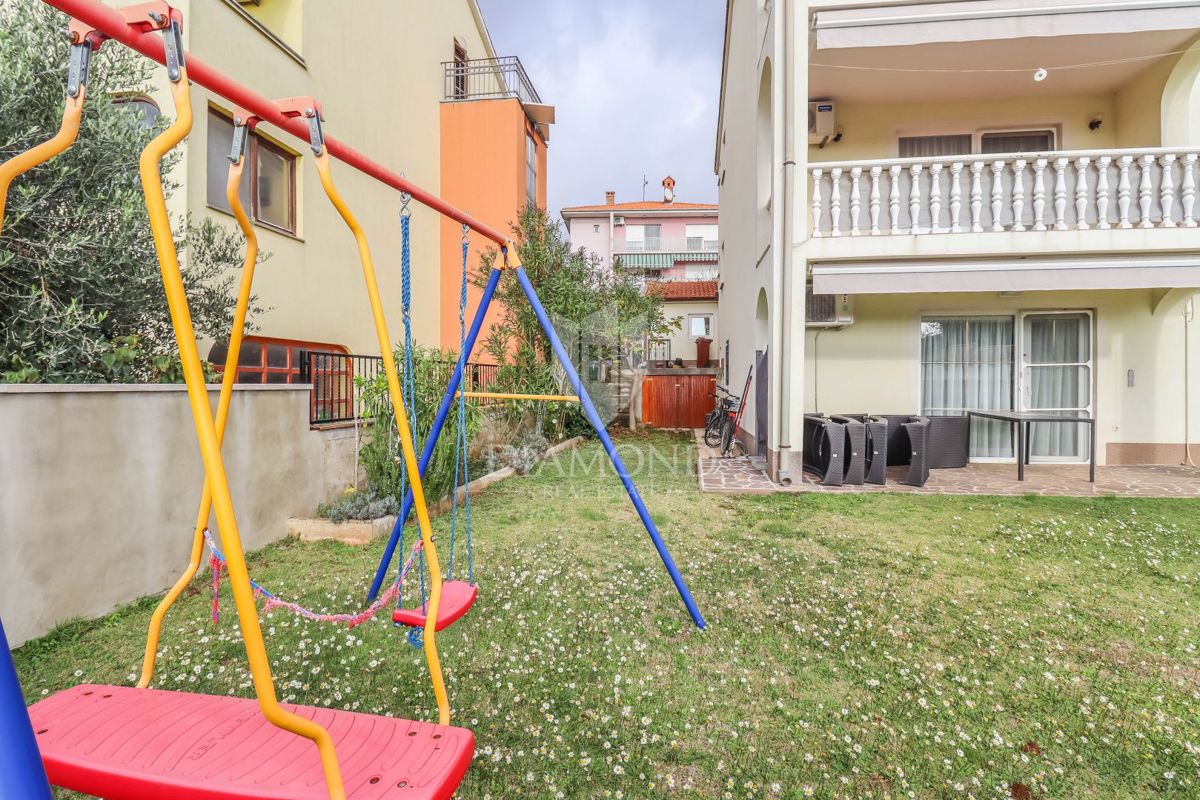 Pola, Veli Vrh – Ampia casa con più unità abitative, garage e un bel giardino!