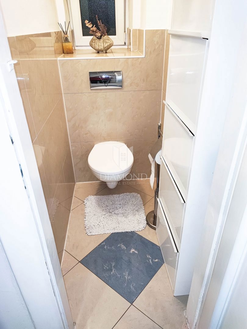 Zagabria, centro! Moderno appartamento con tre camere da letto!