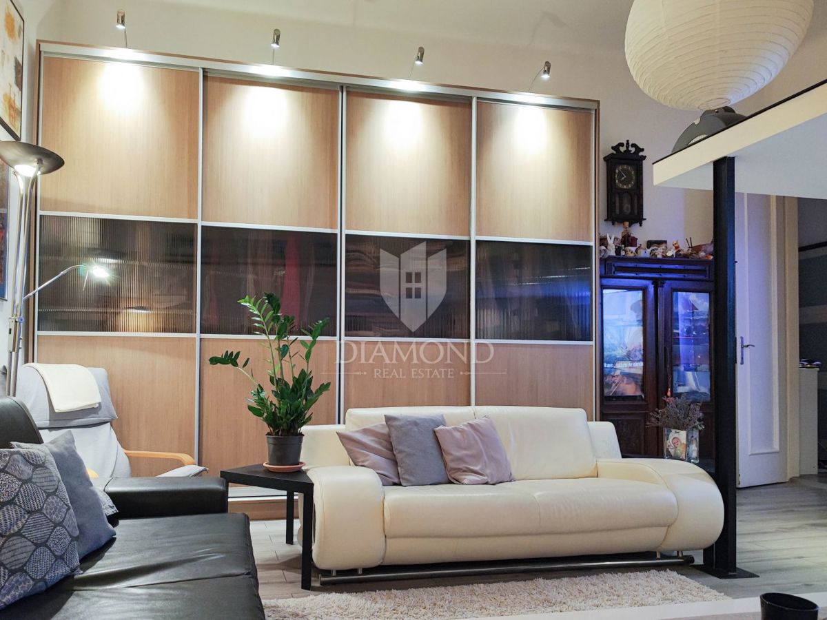 Zagabria, centro! Moderno appartamento con tre camere da letto!