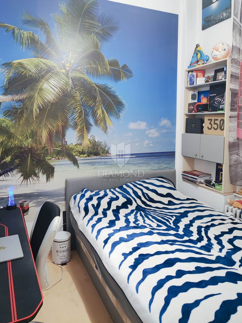 Zagabria, centro! Moderno appartamento con tre camere da letto!