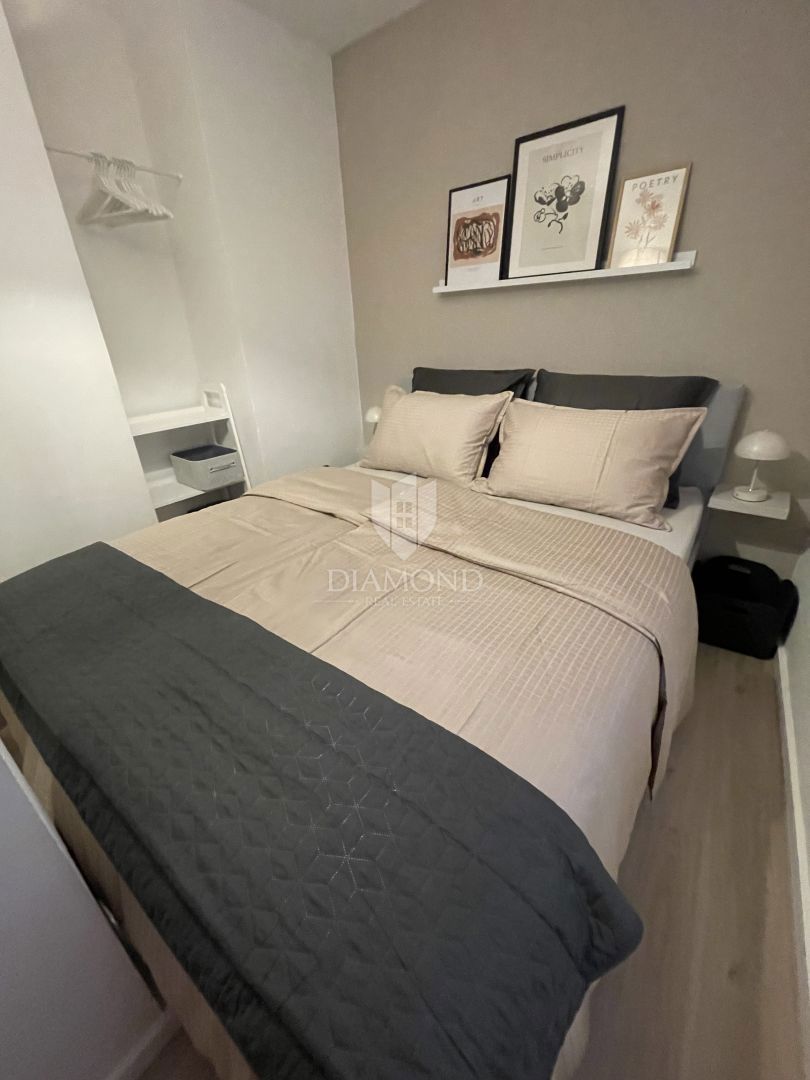 Appartamento in centro, tre camere da letto, terrazza, ripostiglio