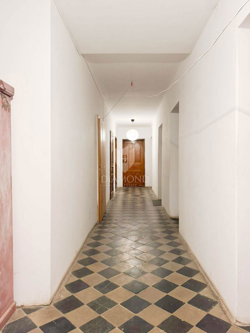 Zagabria, centro! Appartamento con tre camere da letto per investimento!