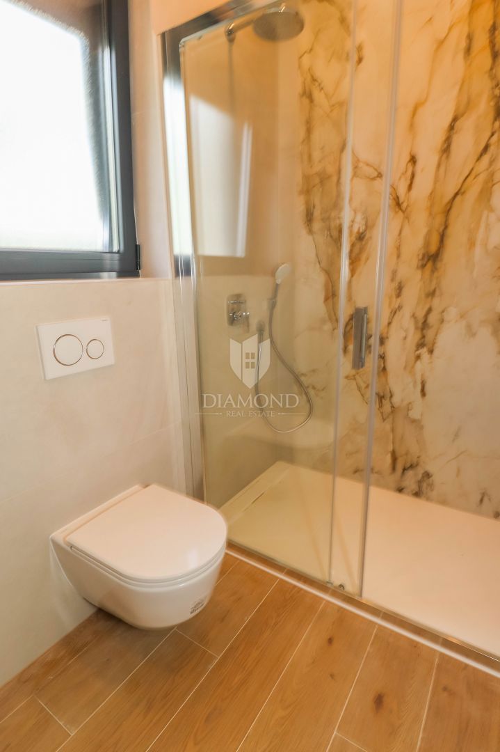 Appartamento moderno di lusso a Štinjan - nuova costruzione di qualità vicino alle spiagge