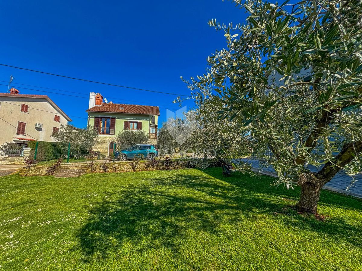 Buje, dintorni, casa indipendente con vista mare!