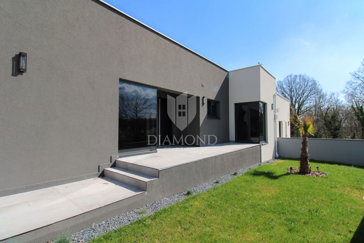 Barban, splendida casa vacanze di nuova costruzione