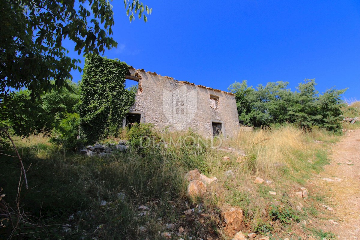 Labin, Rabac, casa da ristrutturare con vista mare