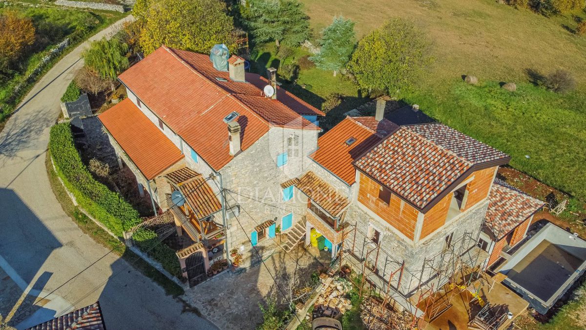 Grisignana, dintorni! Bella casa in pietra d'Istria!