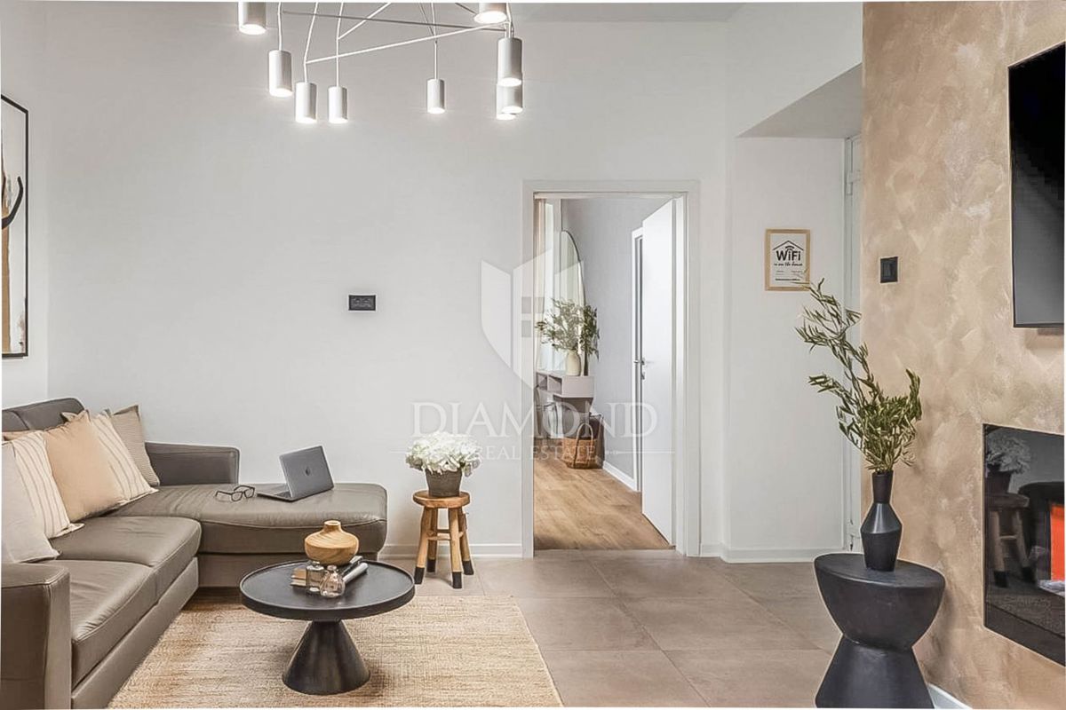 Pola, appartamento di lusso nel centro della città