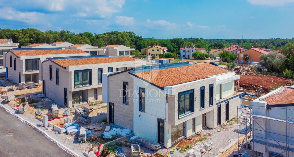 Umago! Villa a pochi passi dal mare!