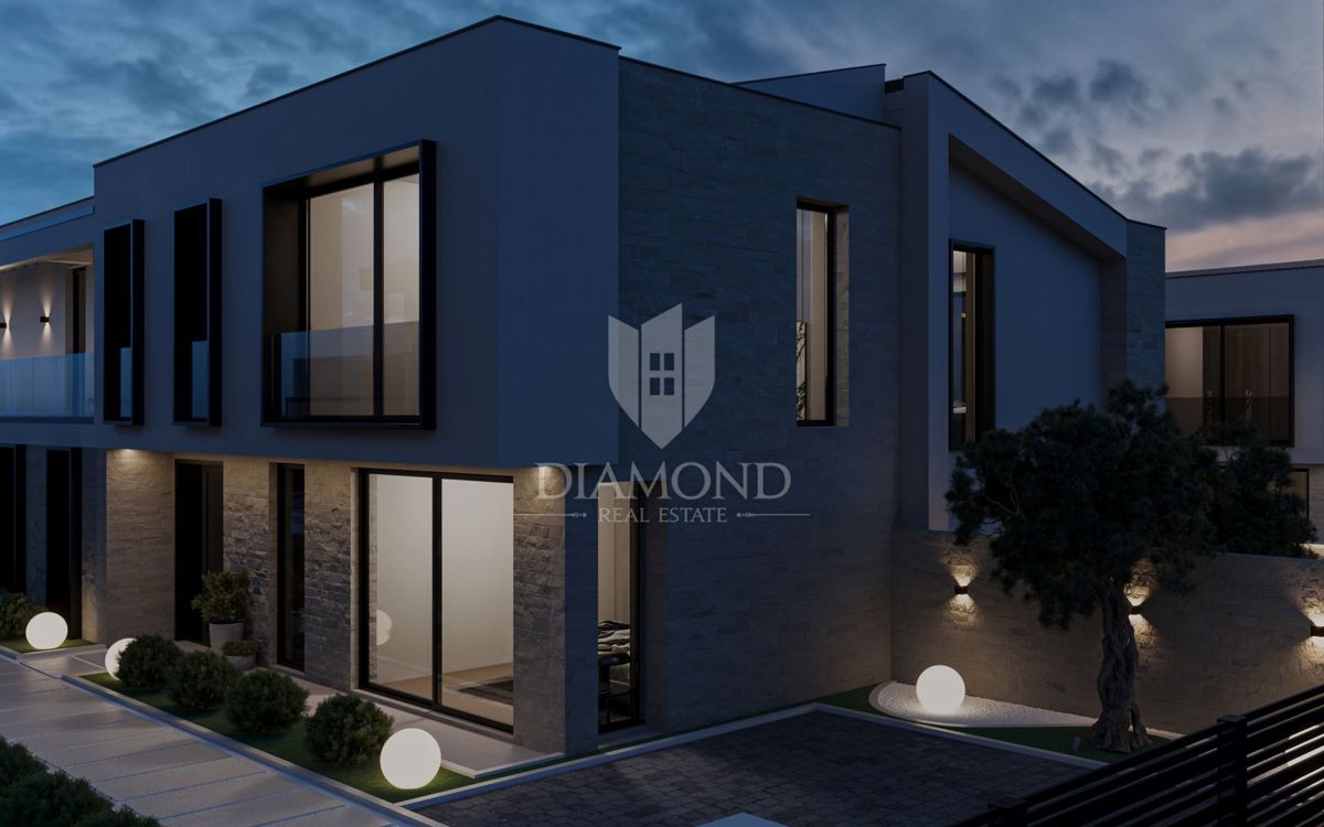 Umago! Villa a pochi passi dal mare!