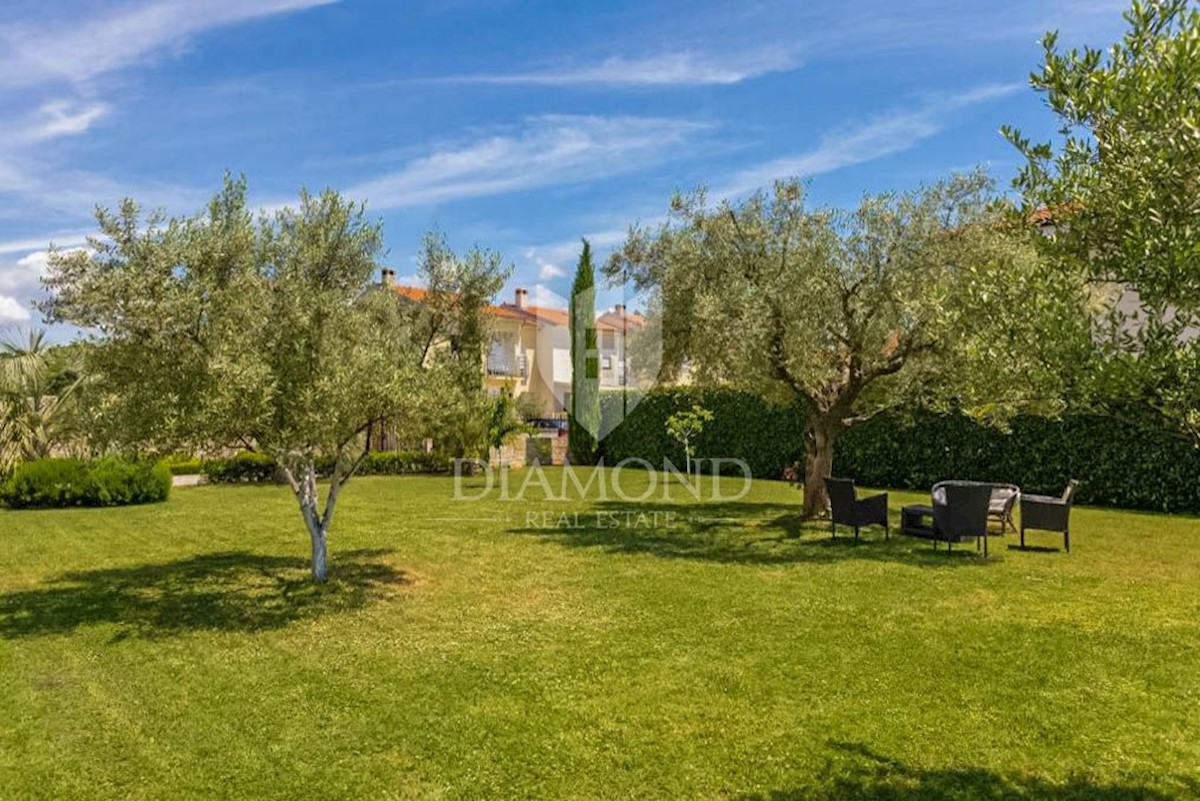 Hotel in una posizione perfetta con vista sul mare a Rovigno