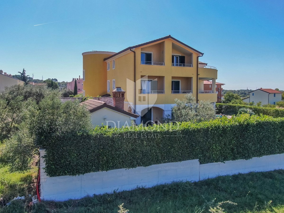 Hotel in una posizione perfetta con vista sul mare a Rovigno