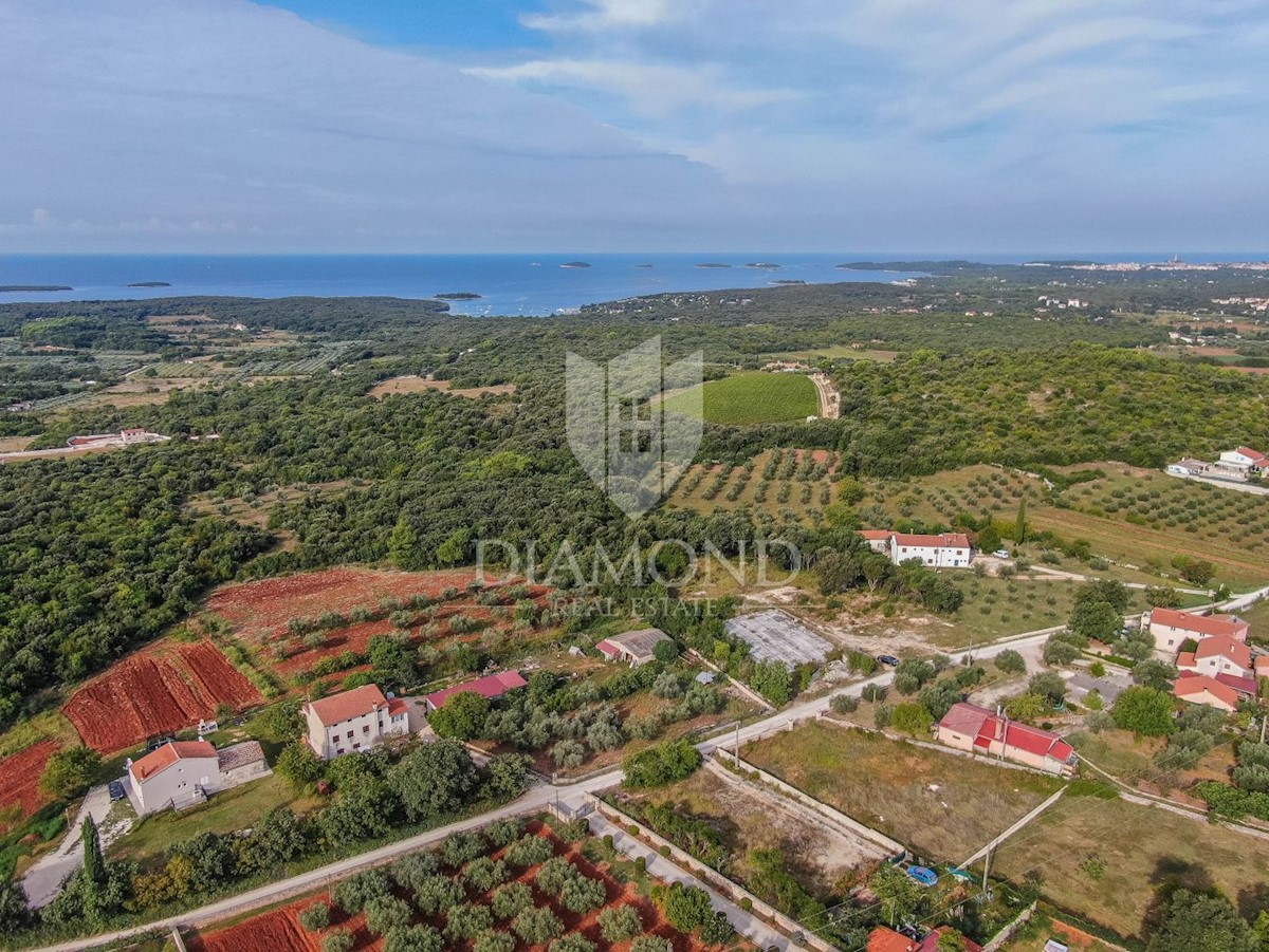 Rovigno, ottimo terreno con vista sul mare