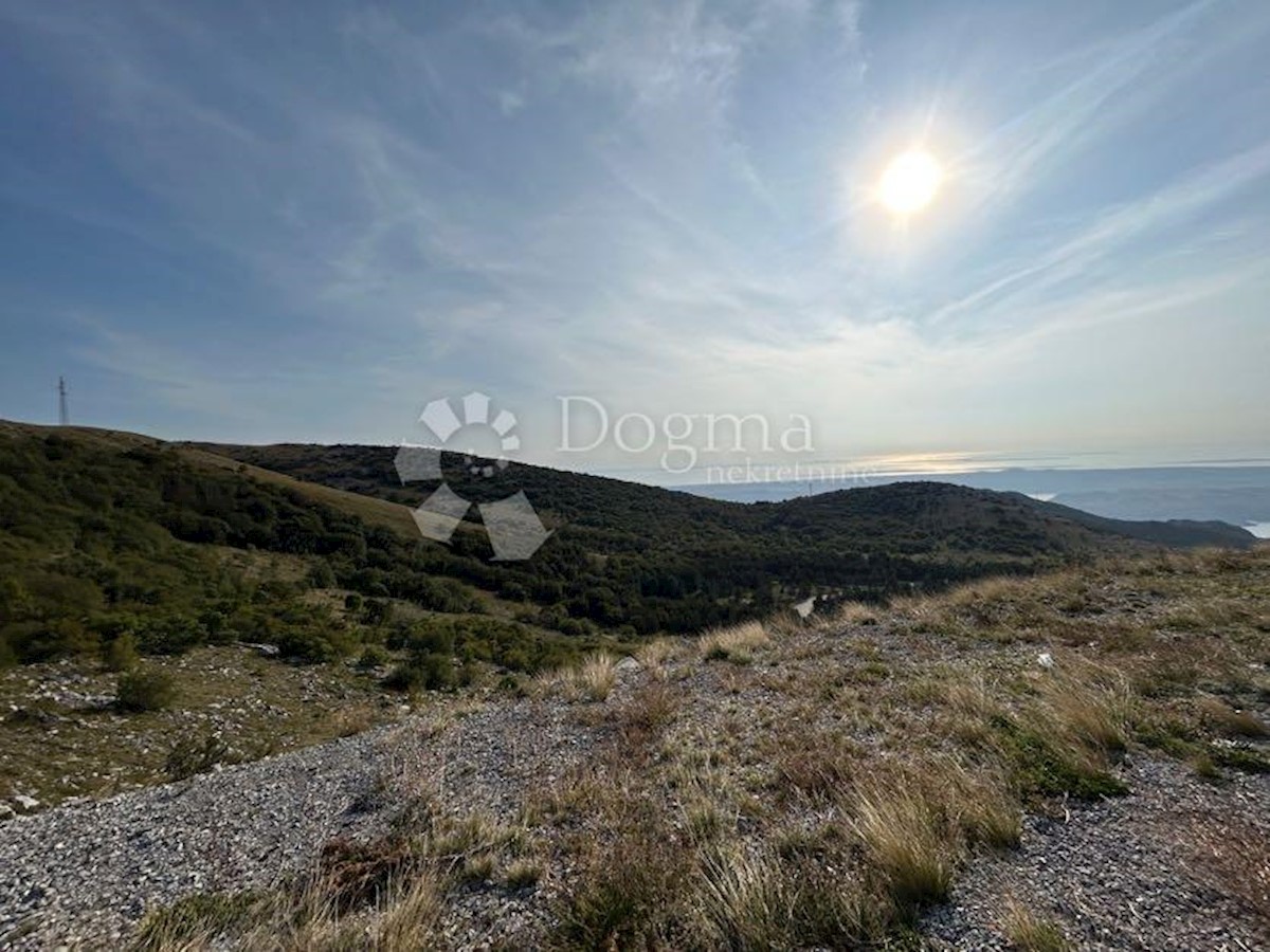 Terreno Baške Oštarije, Karlobag, 22.000m2