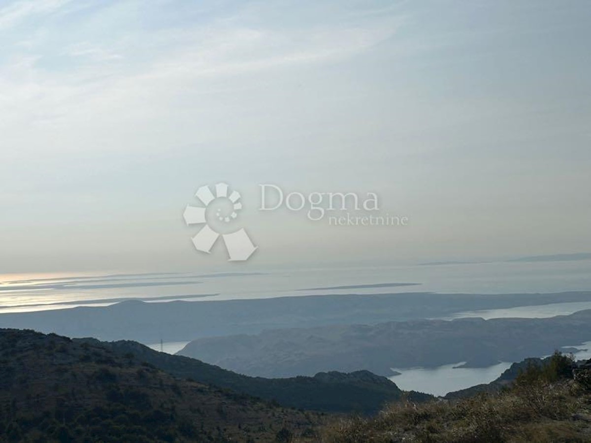 Terreno Baške Oštarije, Karlobag, 22.000m2