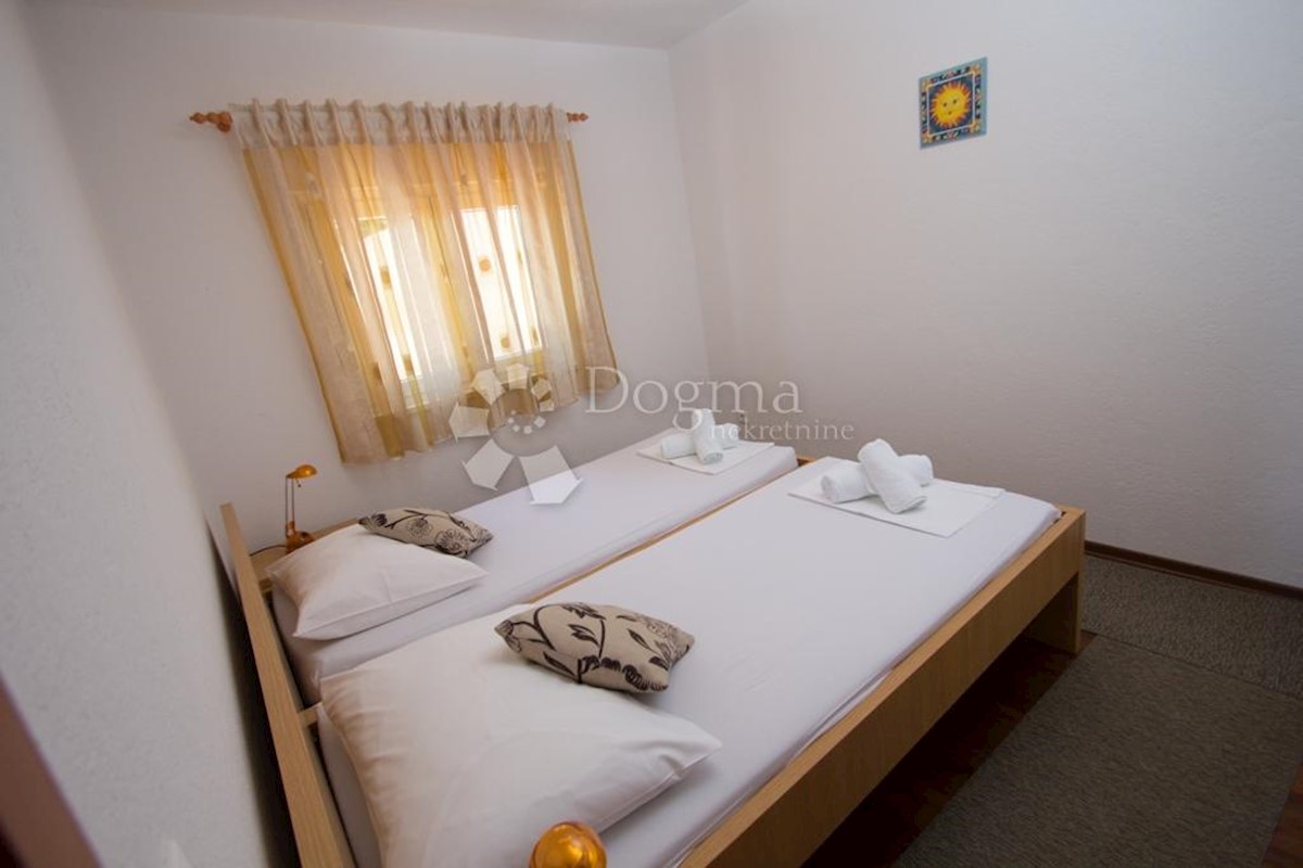 Appartamento Okrug Gornji, Okrug, 65m2