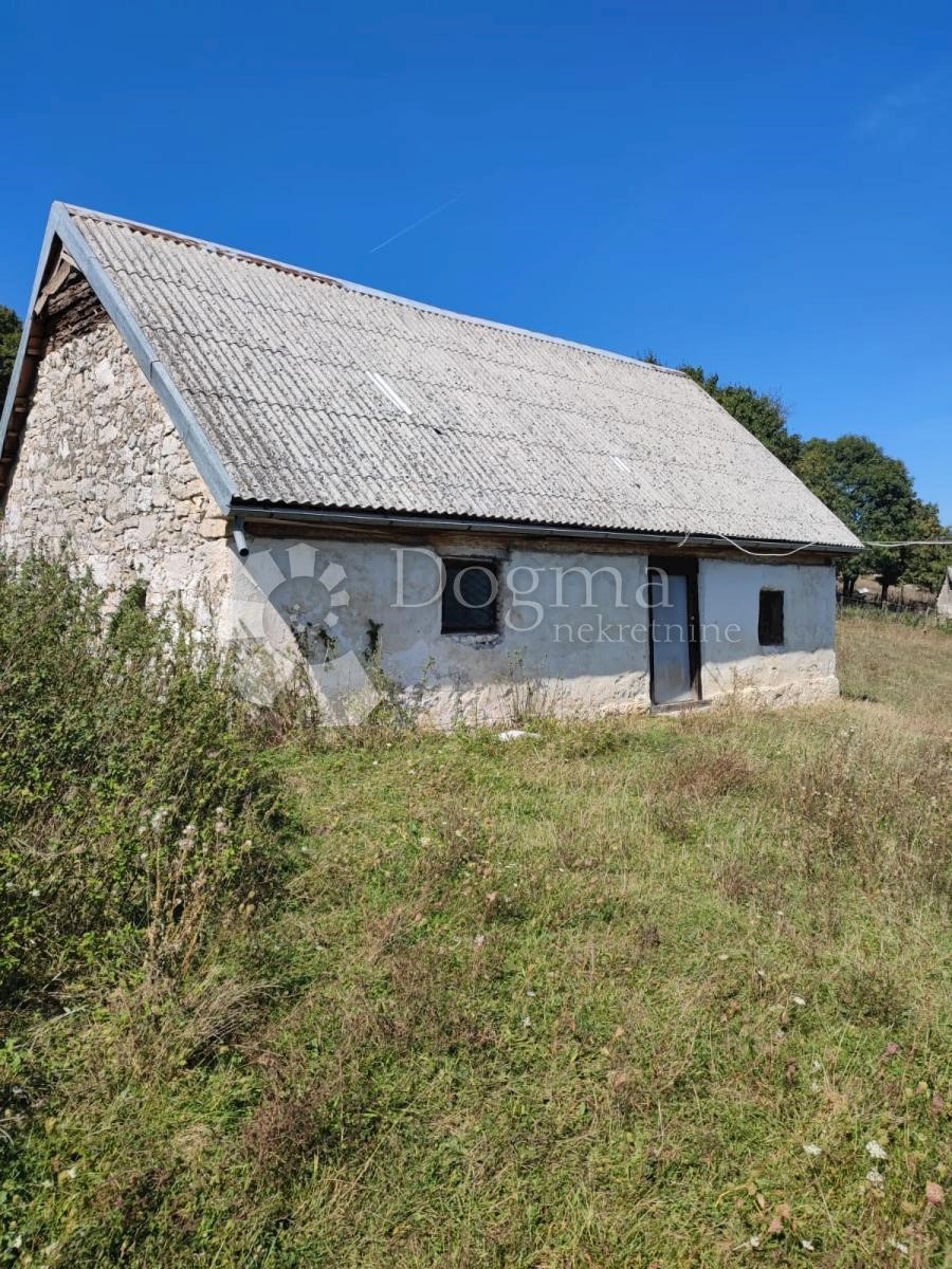 Casa Korenica, Plitvička Jezera, 24.243m2