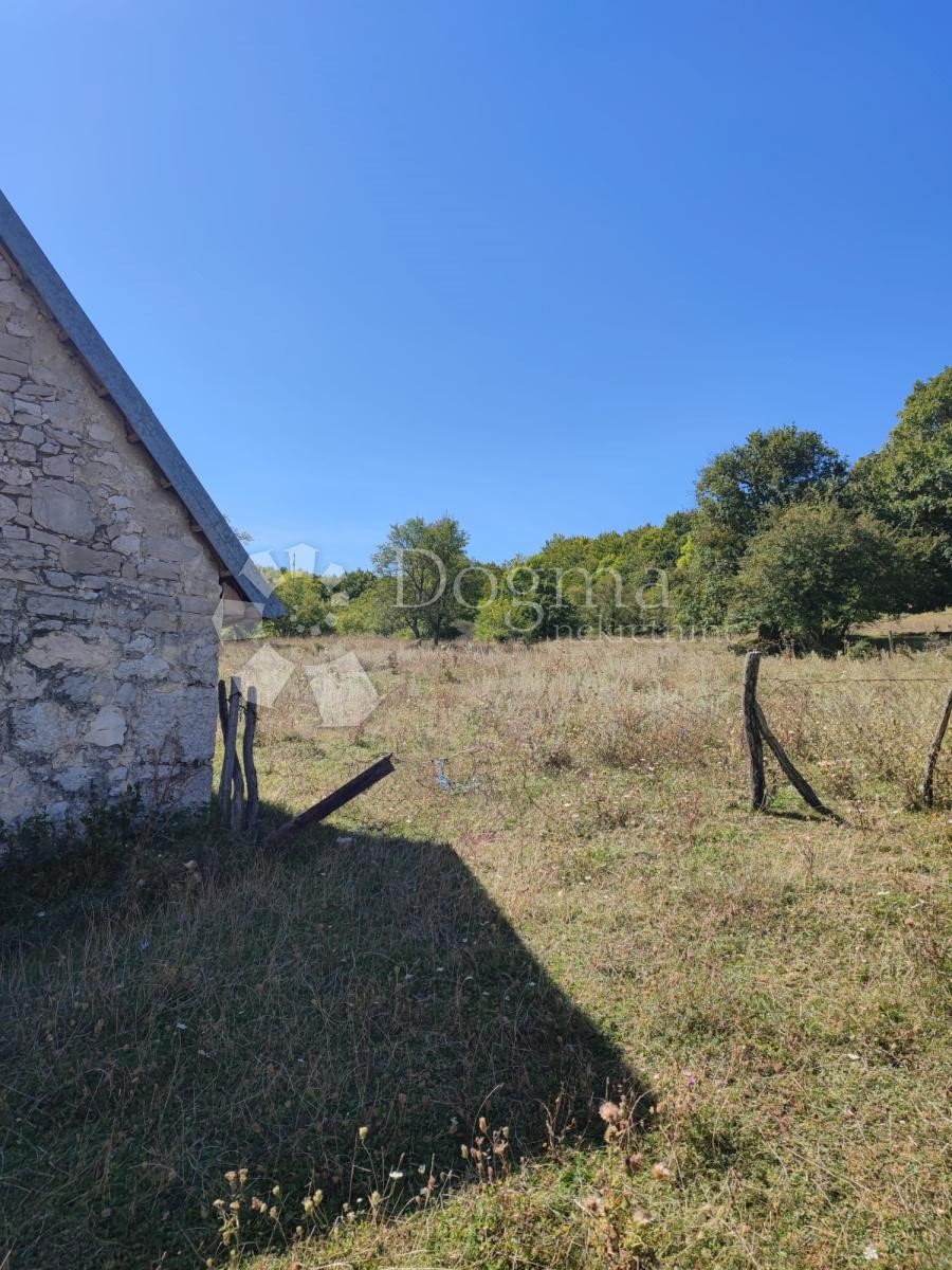 Casa Korenica, Plitvička Jezera, 24.243m2