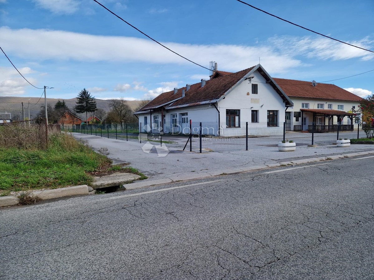 Casa Ličko Lešće, Otočac, 800m2