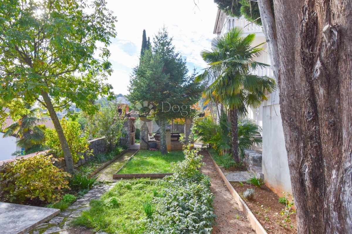 Ičići – Appartamento Moderno a 400 m dal Mare