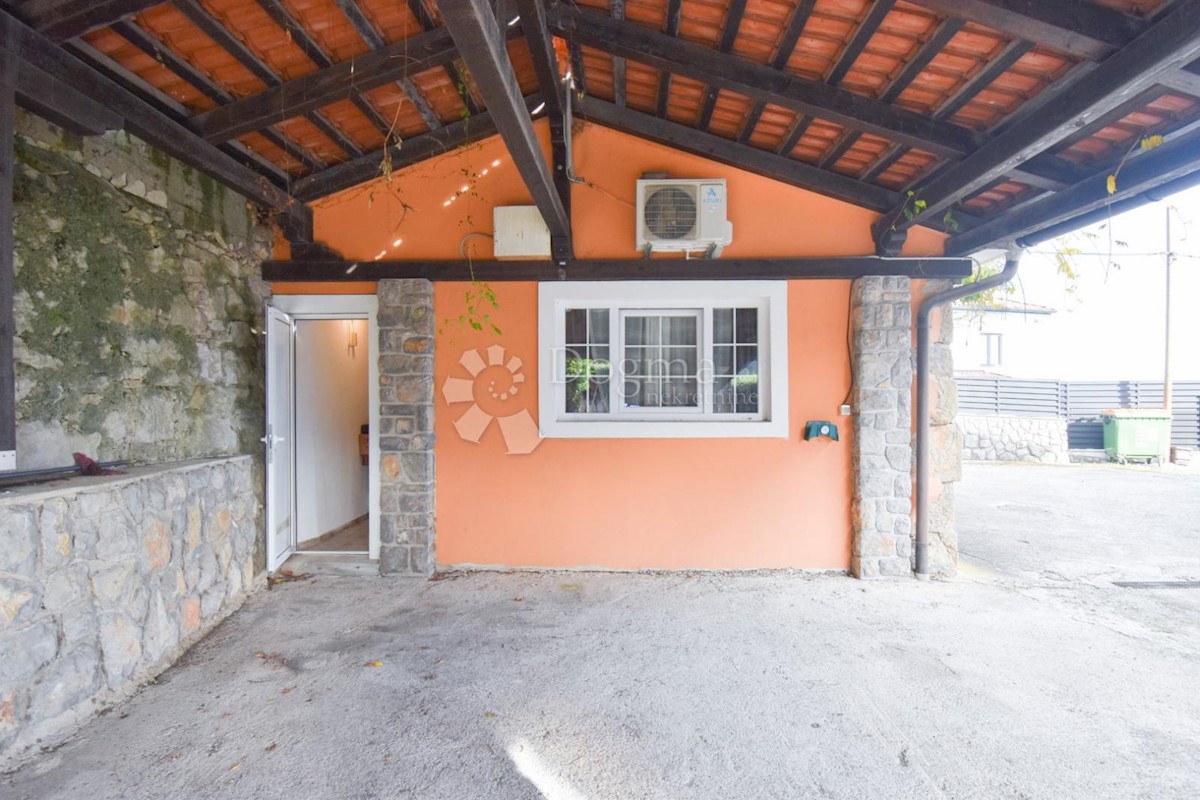 Ičići – Appartamento Moderno a 400 m dal Mare