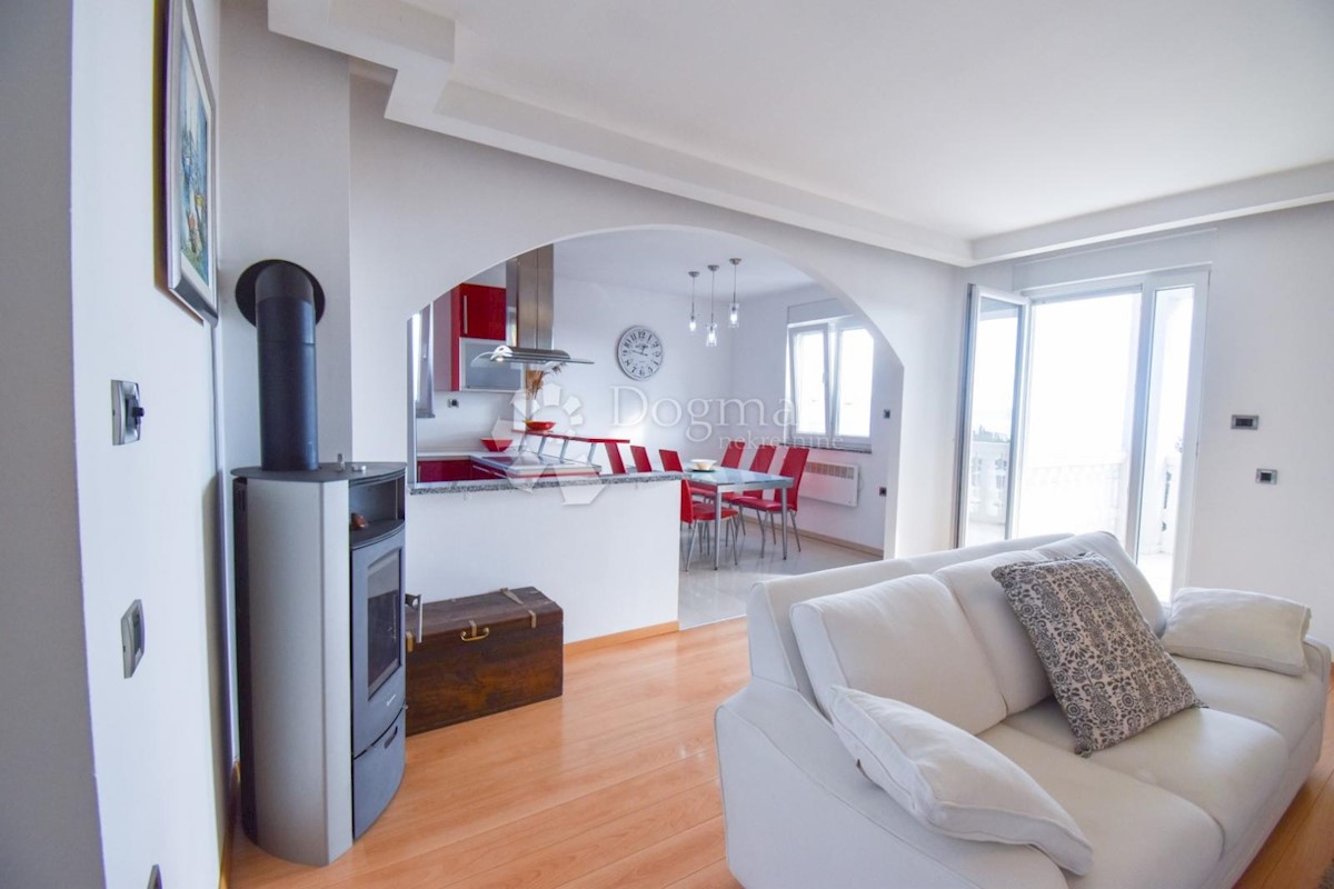 Ičići – Appartamento Moderno a 400 m dal Mare