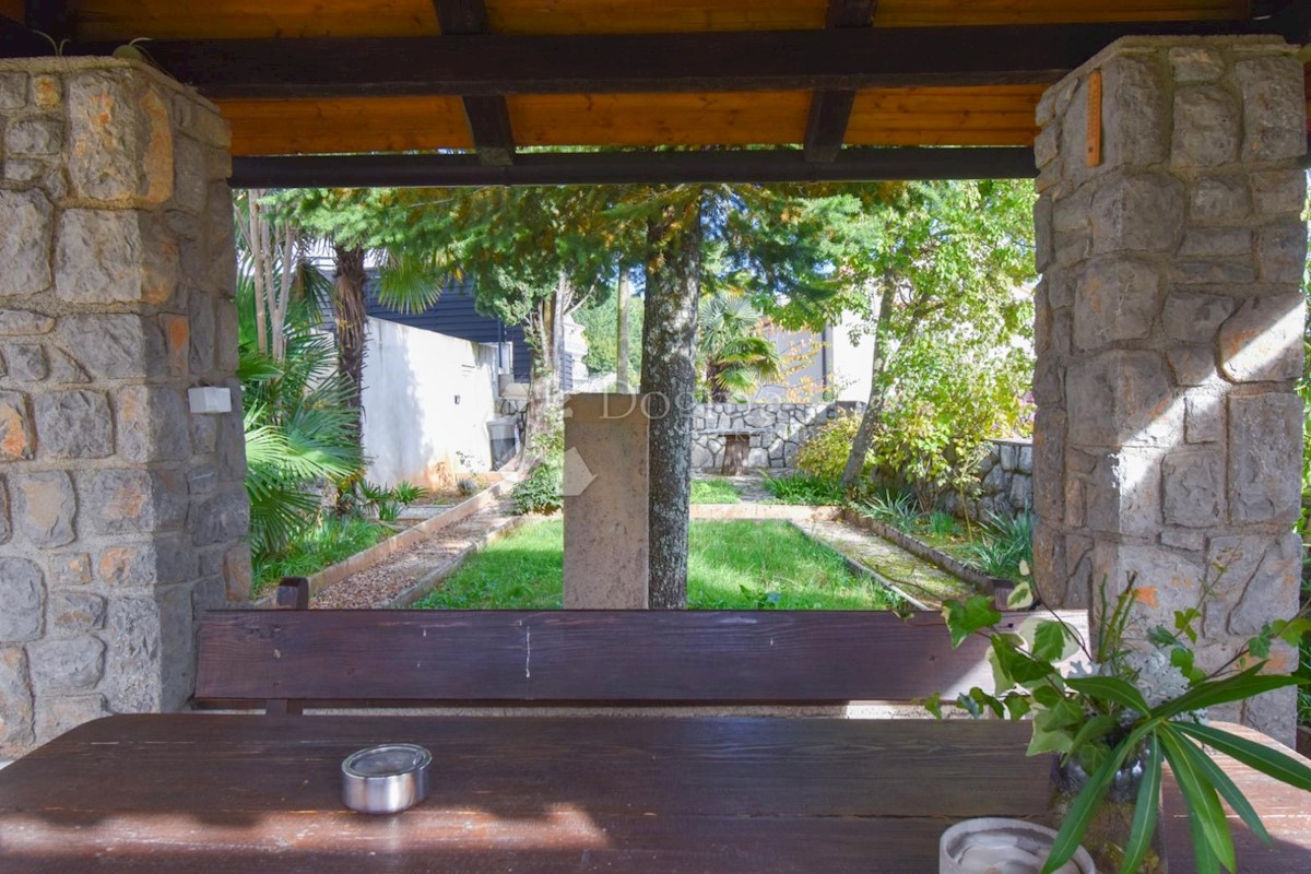 Ičići – Appartamento Moderno a 400 m dal Mare