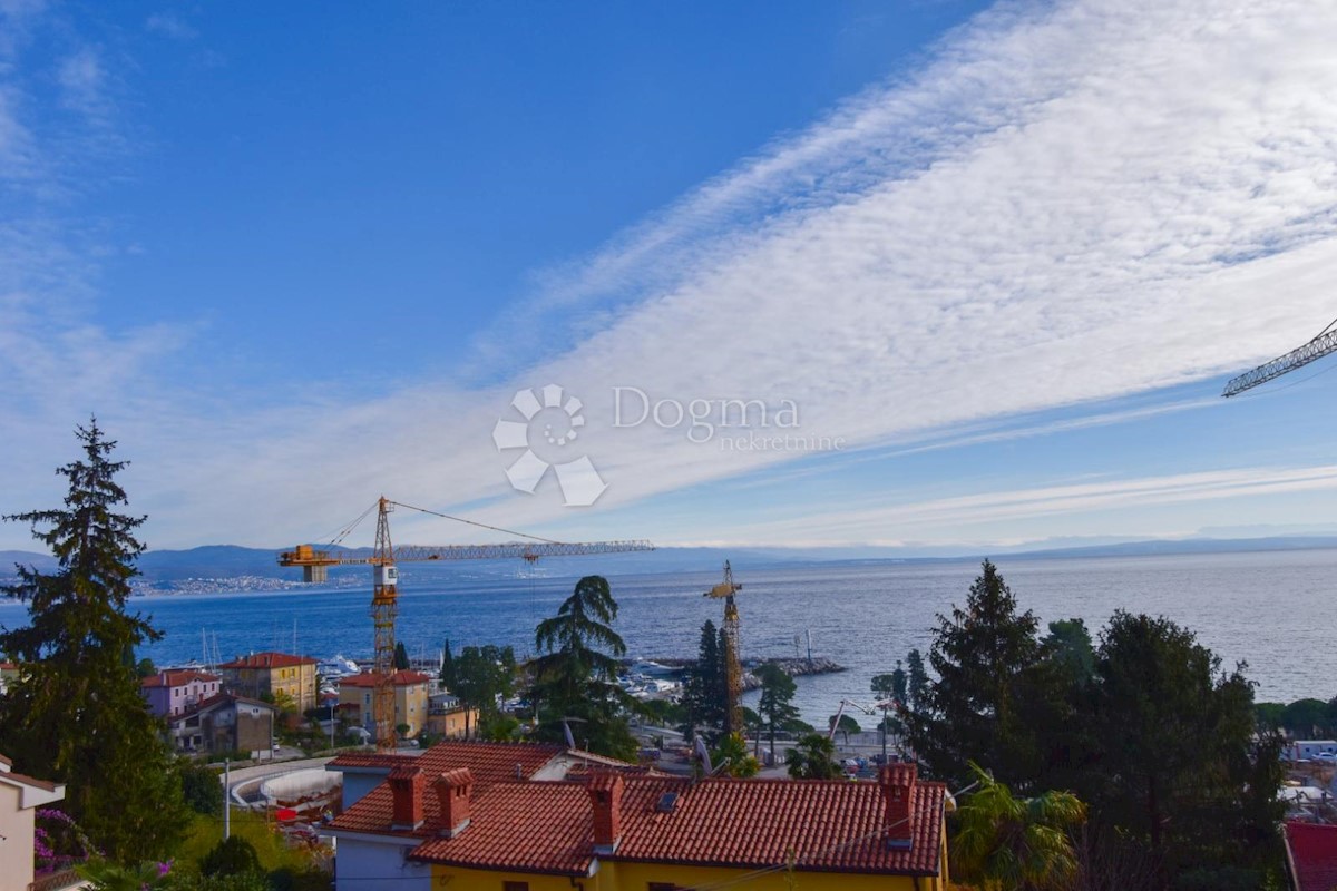 Ičići – Appartamento Moderno a 400 m dal Mare